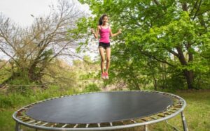 Lire la suite à propos de l’article Comment Choisir un Trampoline de Qualité pour Toute la Famille ?