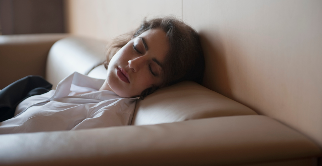 Comment le Sommeil Influence-T-il la Prise ou la Perte de Poids ?